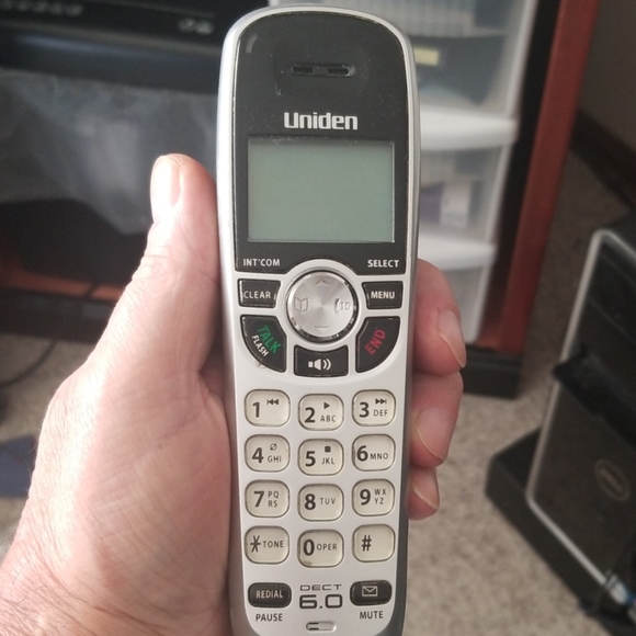 Uniden walkabout Dect 6.0 - Picture 3 of 3
